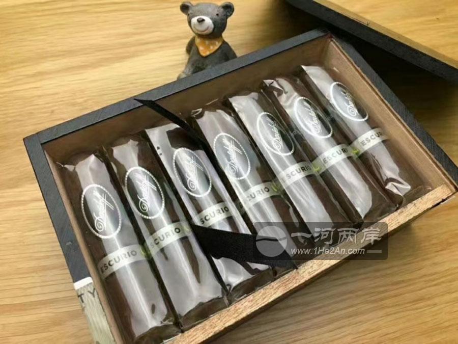 Davidoff Escurio petit robusto