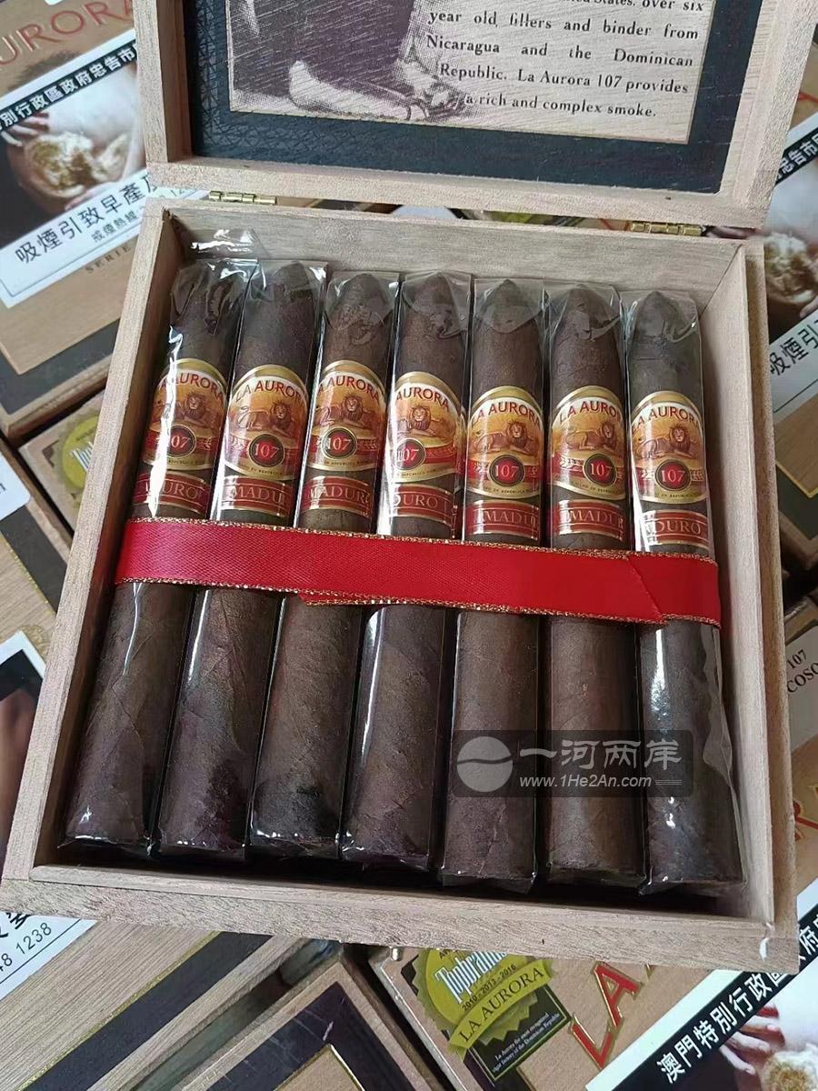 La Aurora 107 Maduro Belicoso